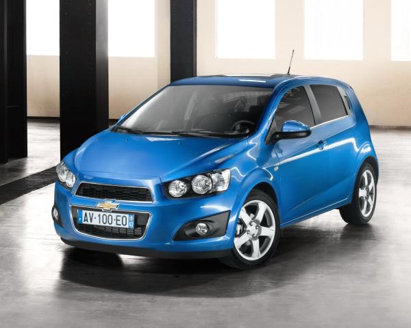 Фото Chevrolet Aveo II Хэтчбек 5 дв.