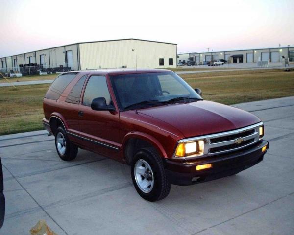 Фото Chevrolet Blazer II Внедорожник 3 дв.