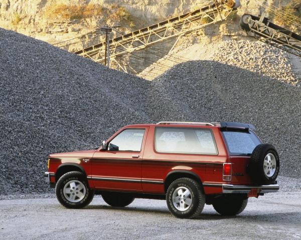 Фото Chevrolet Blazer I Внедорожник 3 дв.