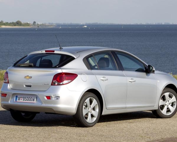 Фото Chevrolet Cruze I Хэтчбек 5 дв.