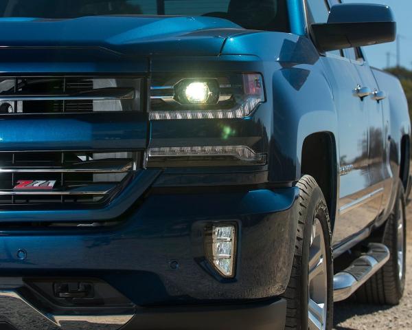 Фото Chevrolet Silverado III (K2XX) Рестайлинг Пикап Двойная кабина Double