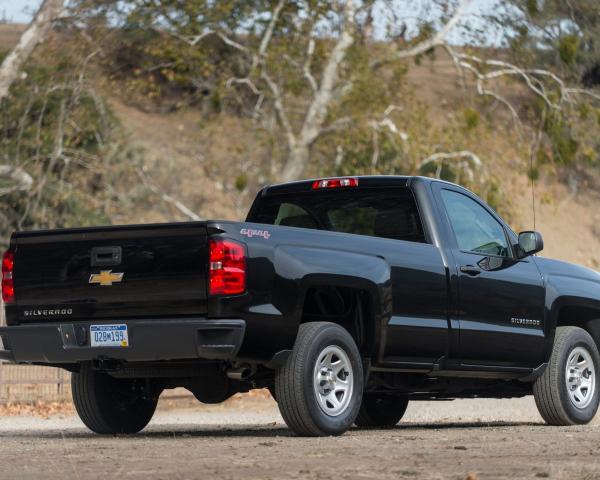 Фото Chevrolet Silverado III (K2XX) Рестайлинг Пикап Одинарная кабина Regular