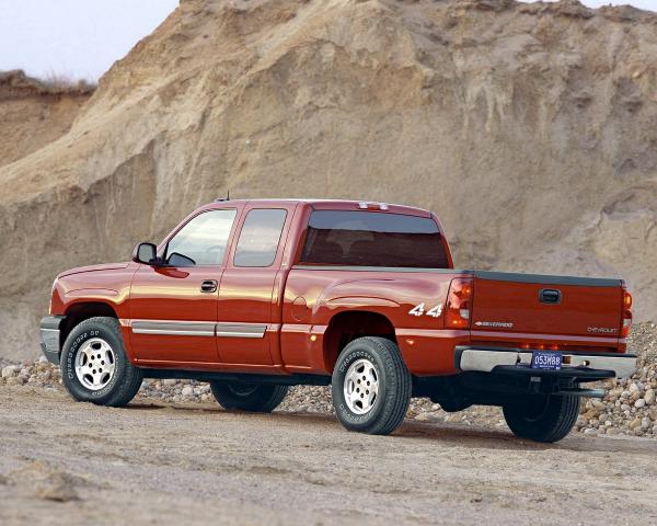 Фото Chevrolet Silverado I (GMT800) Рестайлинг Пикап Полуторная кабина Extended Cab