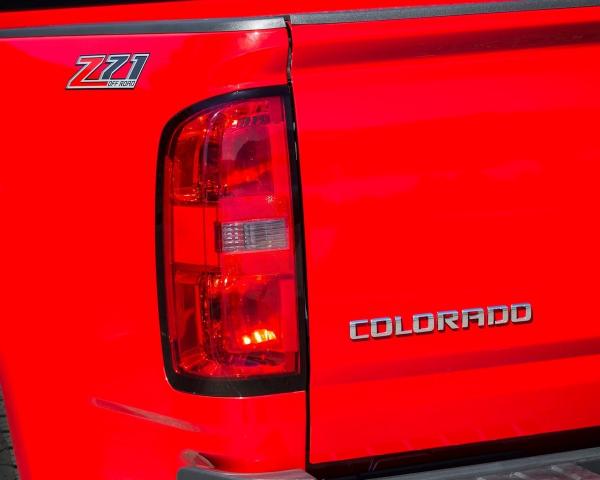 Фото Chevrolet Colorado II Пикап Полуторная кабина Extended Cab