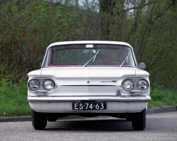 Фото Chevrolet Corvair I Купе