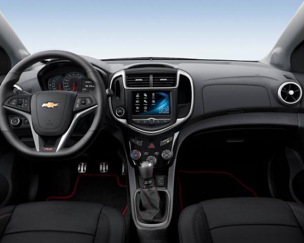 Фото Chevrolet Sonic I Рестайлинг Седан