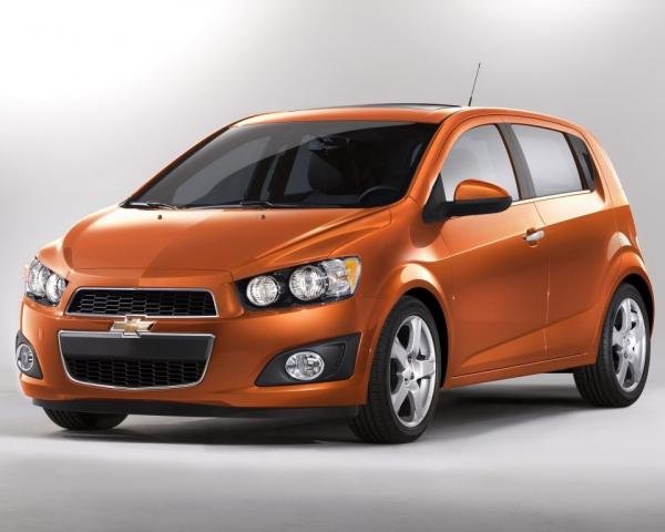 Фото Chevrolet Sonic I Хэтчбек 5 дв.