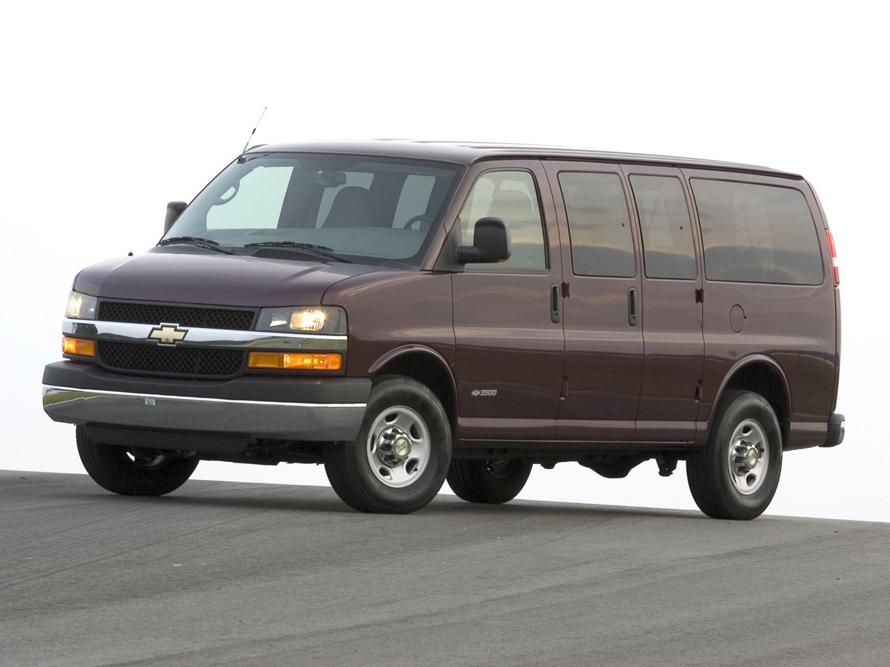 Фото Chevrolet Express II