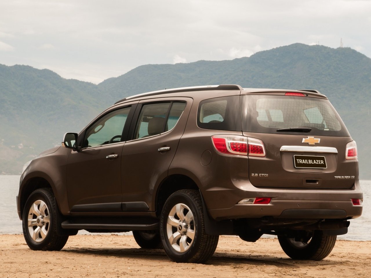 Фото Chevrolet TrailBlazer II