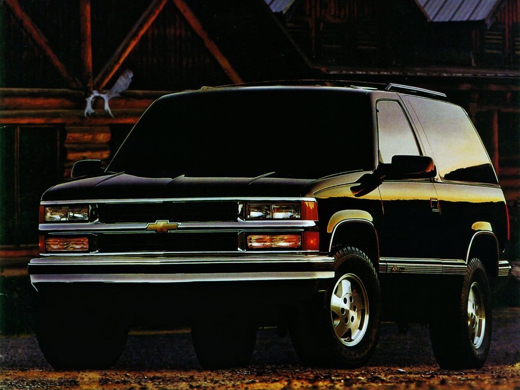 Фото Chevrolet Blazer K5 III