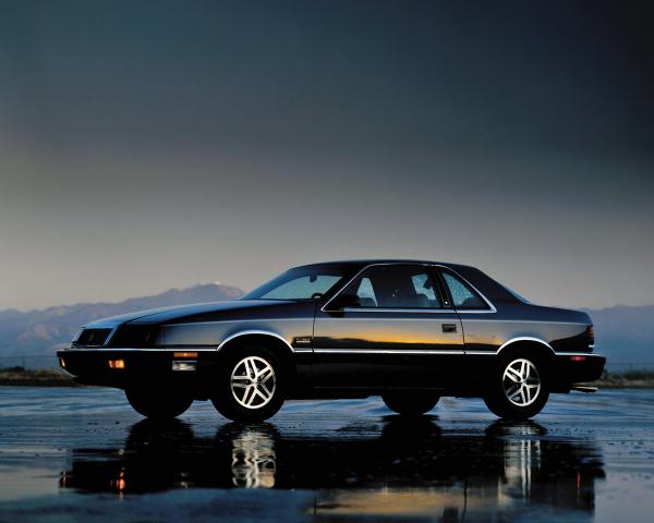 Фото Chrysler LeBaron III Купе