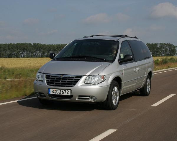 Фото Chrysler Voyager IV Рестайлинг Минивэн Grand