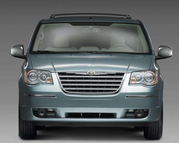 Фото Chrysler Town & Country V Минивэн