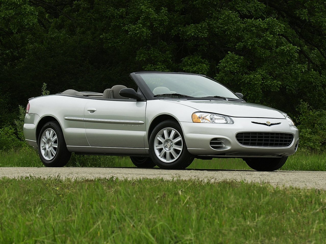 Фото Chrysler Sebring II