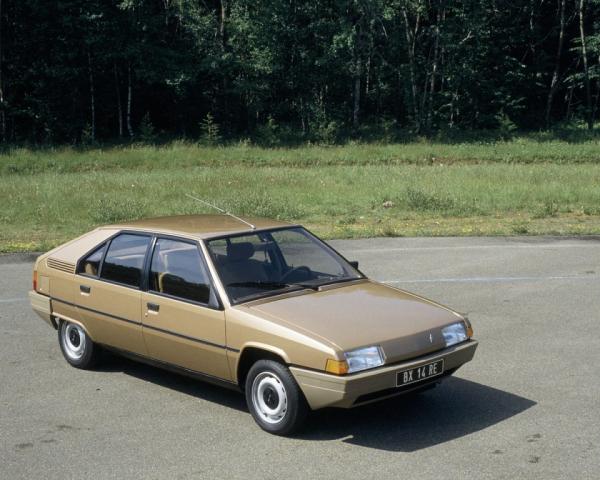 Фото Citroen BX I Хэтчбек 5 дв.