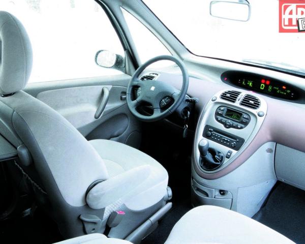 Фото Citroen Xsara Picasso I Компактвэн