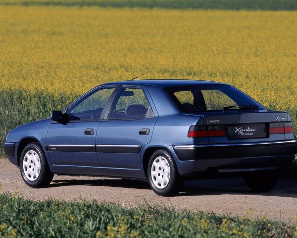 Фото Citroen Xantia I Хэтчбек 5 дв.