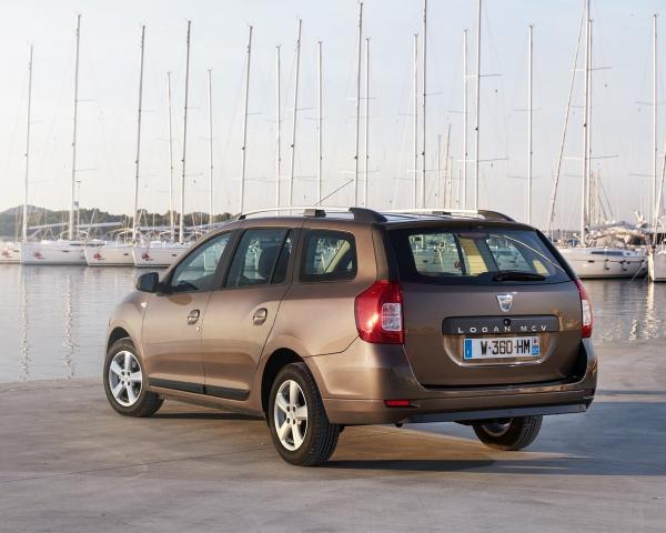 Фото Dacia Logan II Рестайлинг Универсал 5 дв.