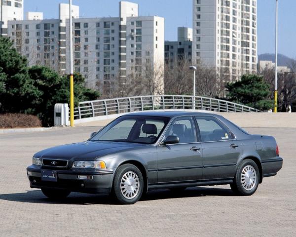 Фото Daewoo Arcadia I Седан