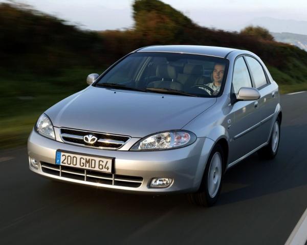 Фото Daewoo Lacetti I Хэтчбек 5 дв.