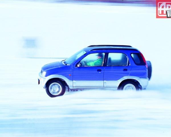 Фото Daihatsu Terios I Внедорожник 5 дв.