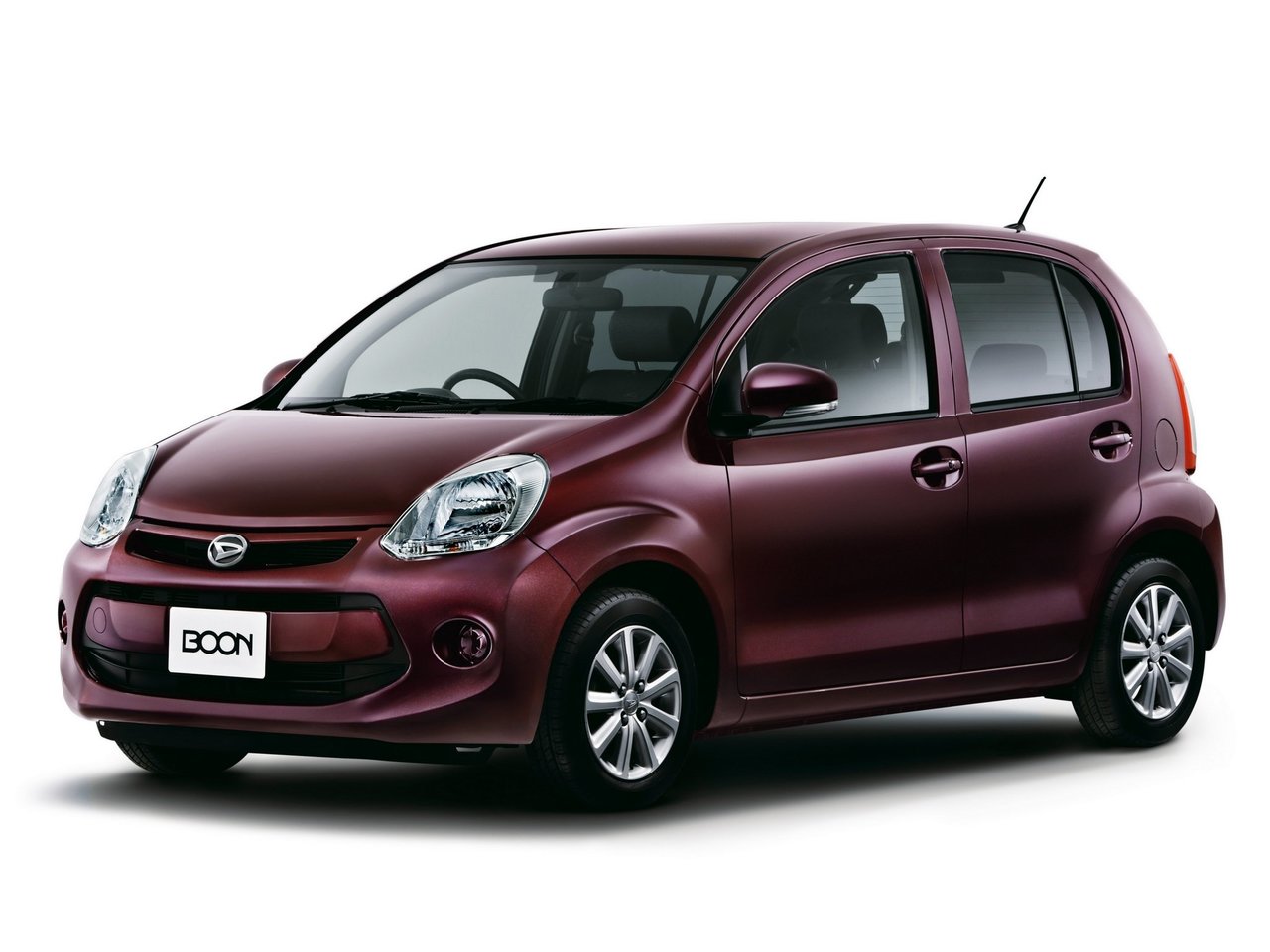 Фото Daihatsu Boon II Рестайлинг