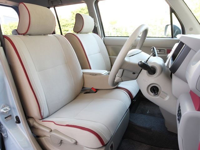 Фото Daihatsu Move Conte I