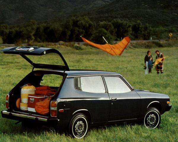 Фото Datsun Cherry II Универсал 3 дв.