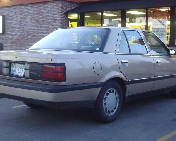 Фото Dodge Monaco I Седан