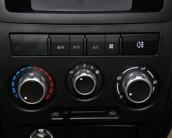 Фото DongFeng EC36 I Минивэн