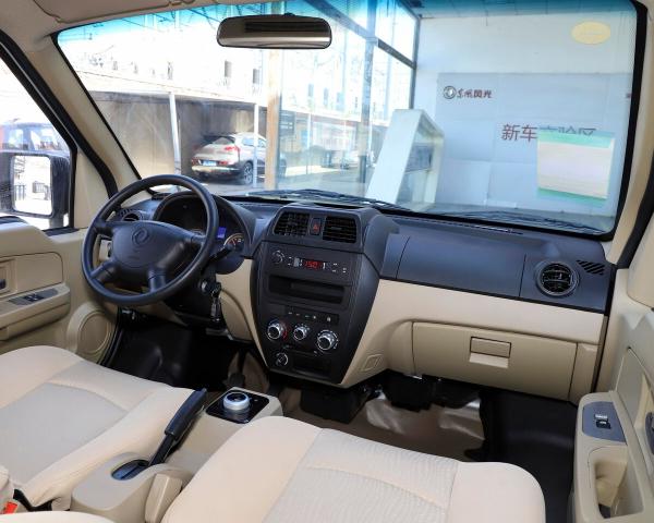 Фото DongFeng EC36 I Минивэн