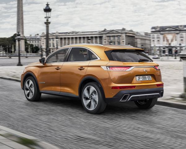 Фото DS 7 Crossback I Внедорожник 5 дв.