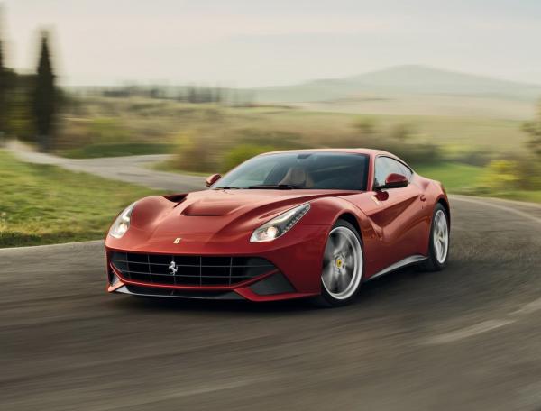 Фото Ferrari F12 I