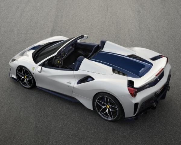 Фото Ferrari 488 I Родстер Pista Spider