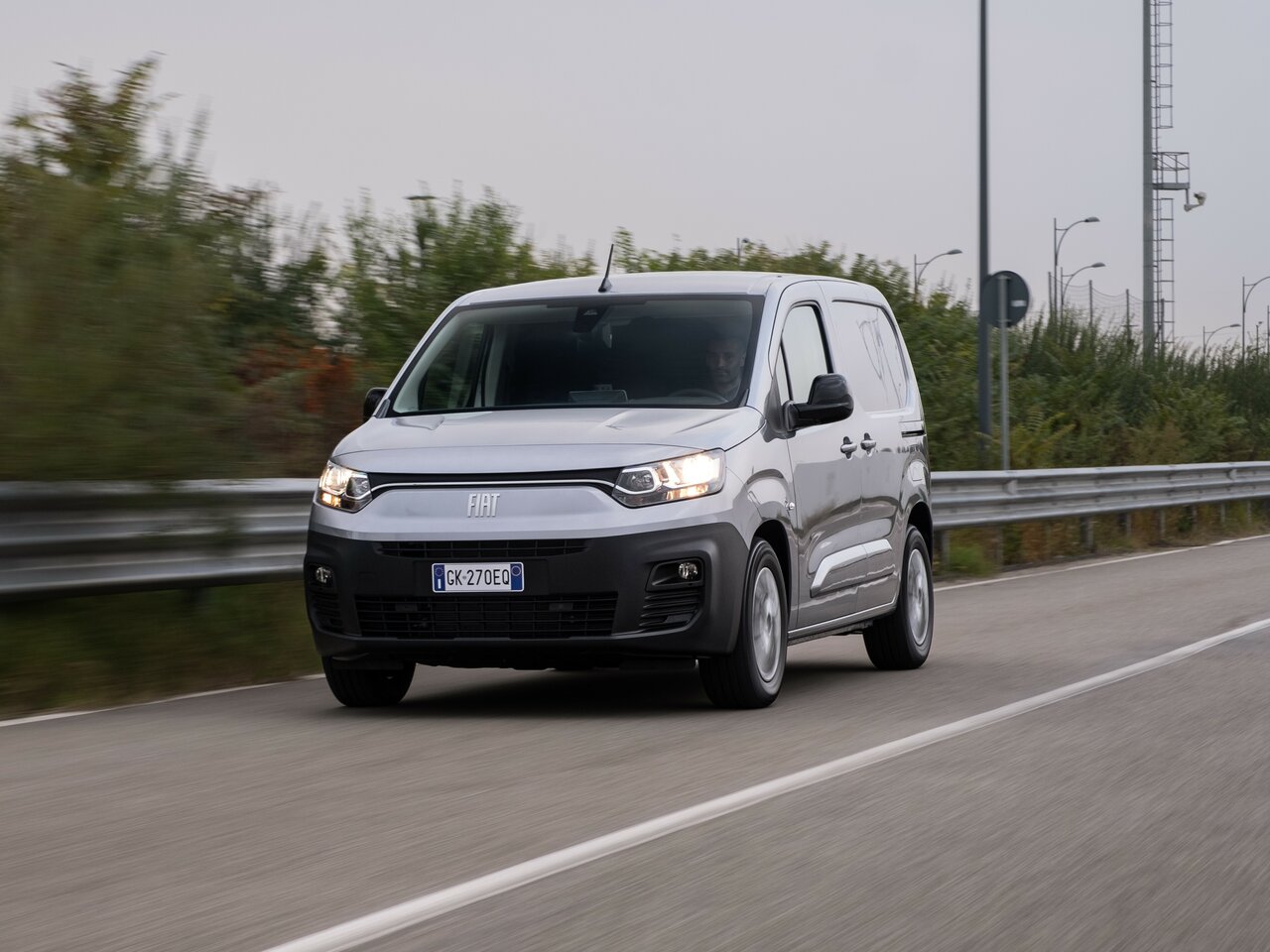 Фото Fiat Doblo III