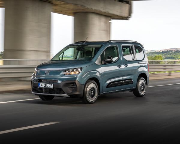 Фото Fiat Doblo III Рестайлинг Компактвэн