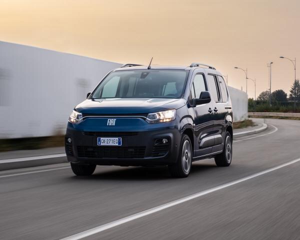 Фото Fiat Doblo III Компактвэн