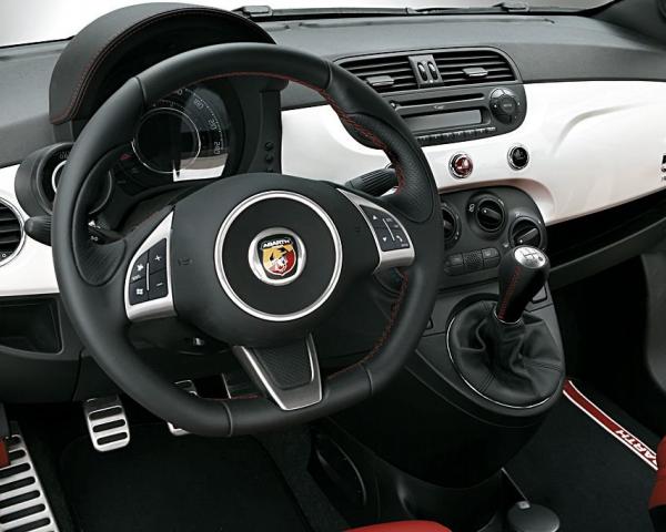 Фото Fiat 500 II Хэтчбек 3 дв. Abarth