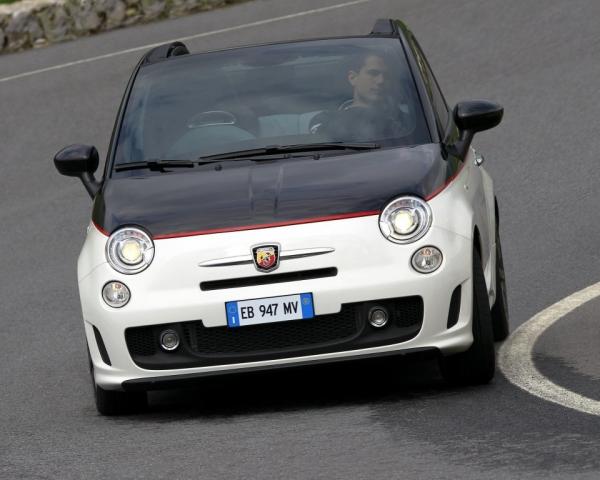 Фото Fiat 500 II Кабриолет Abarth