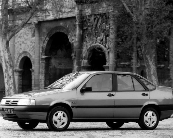 Фото Fiat Tempra I Седан