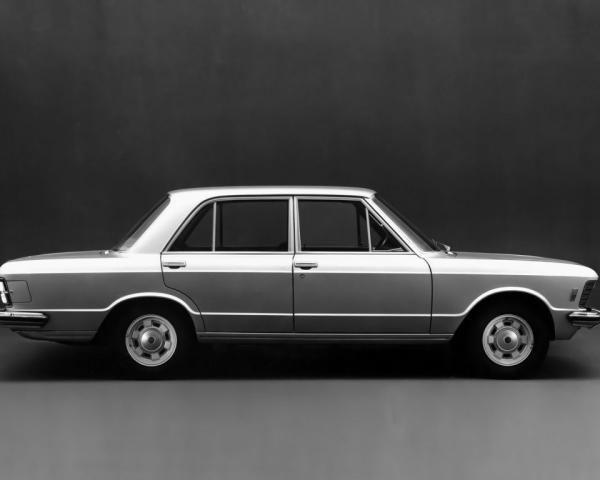 Фото Fiat 130 I Седан