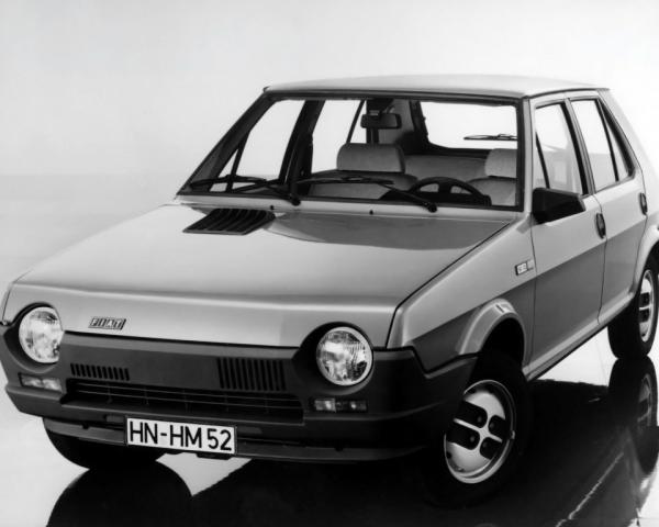 Фото Fiat Ritmo I Хэтчбек 5 дв.