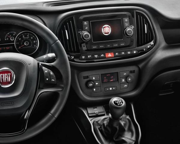 Фото Fiat Doblo II Рестайлинг Компактвэн Long