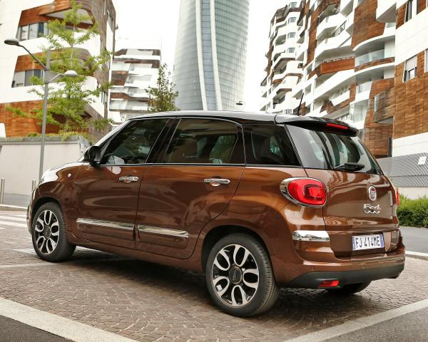 Фото Fiat 500L I Рестайлинг Компактвэн