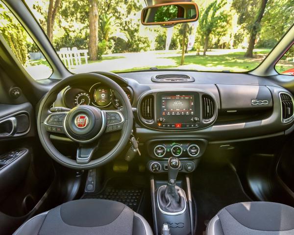 Фото Fiat 500L I Рестайлинг Компактвэн Cross