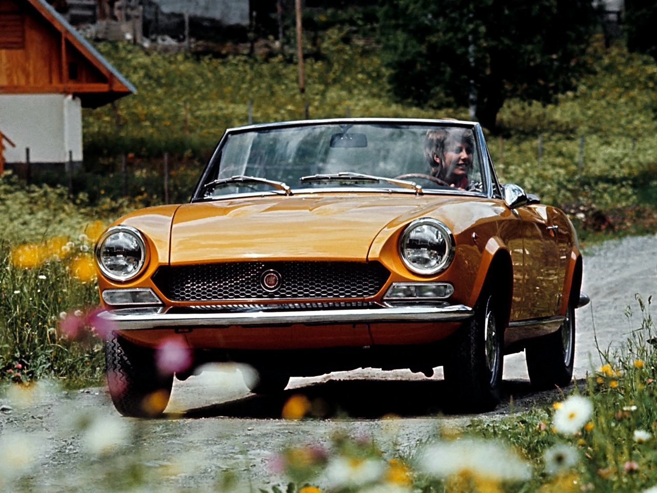 Фото Fiat 124 Sport Spider I