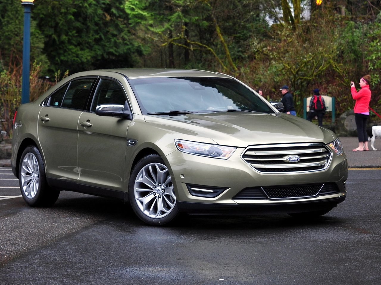 Фото Ford Taurus VI Рестайлинг