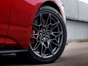 Фото Ford Mustang VII