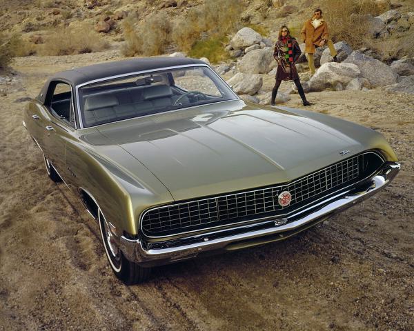 Фото Ford Torino II Седан-хардтоп