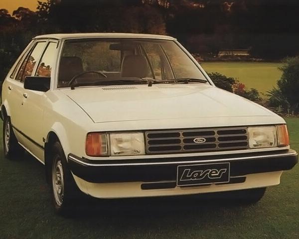 Фото Ford Laser I Хэтчбек 5 дв.